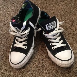 Women’s Converse All Stars